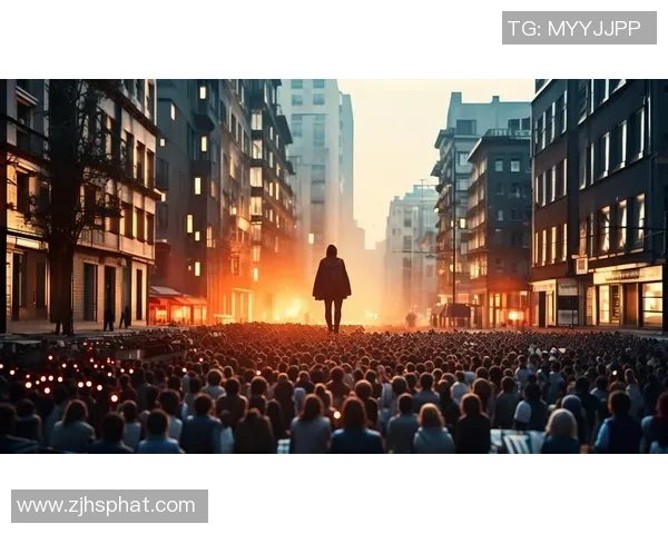 落日余晖下孤独的球场上那道渐行渐远的足球英雄背影