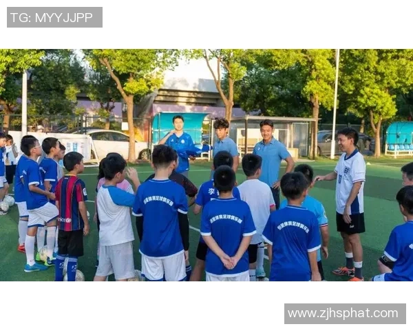 打造沉浸式足球球星互动氛围共筑绿茵激情与粉丝交流新体验